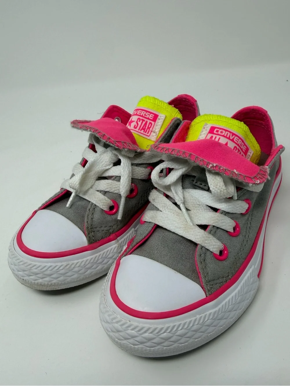 Converse Kids Low-Top Canvas Sneakers in Gray, Hot Pink & Neon Yellow Sz. 11